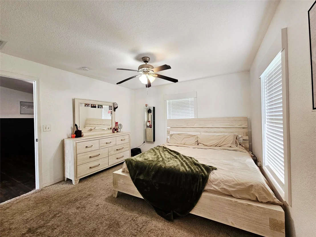 Photo of 3934 NW 26th Avenue