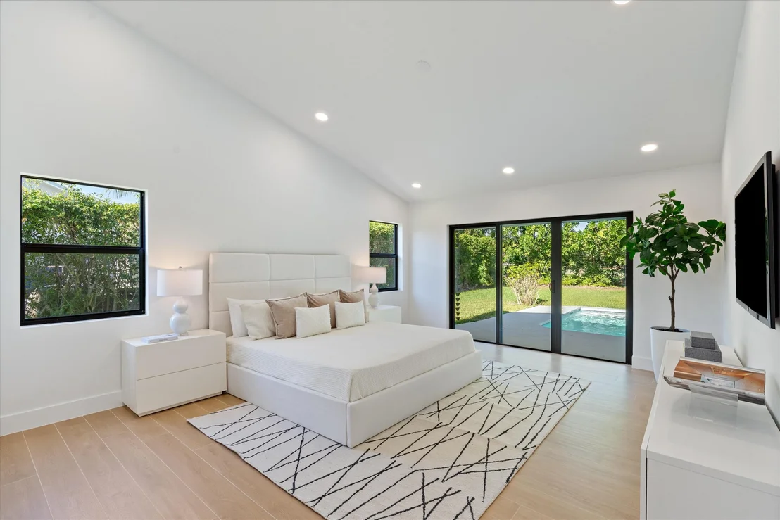 Photo of 4543 Gleneagles Drive