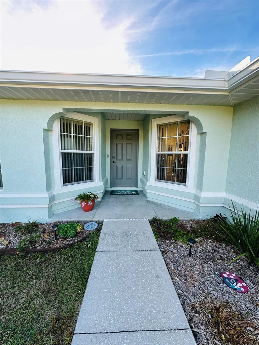 Photo of 15025 SW 24th Circle