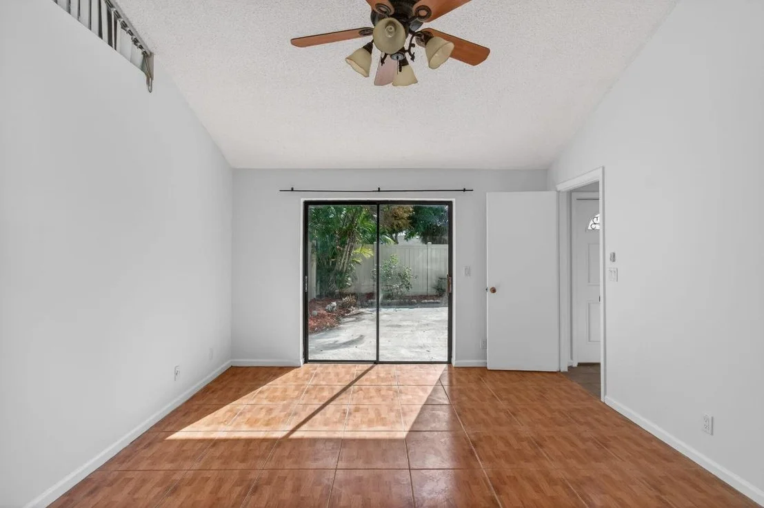 Photo of 1350 Periwinkle Place
