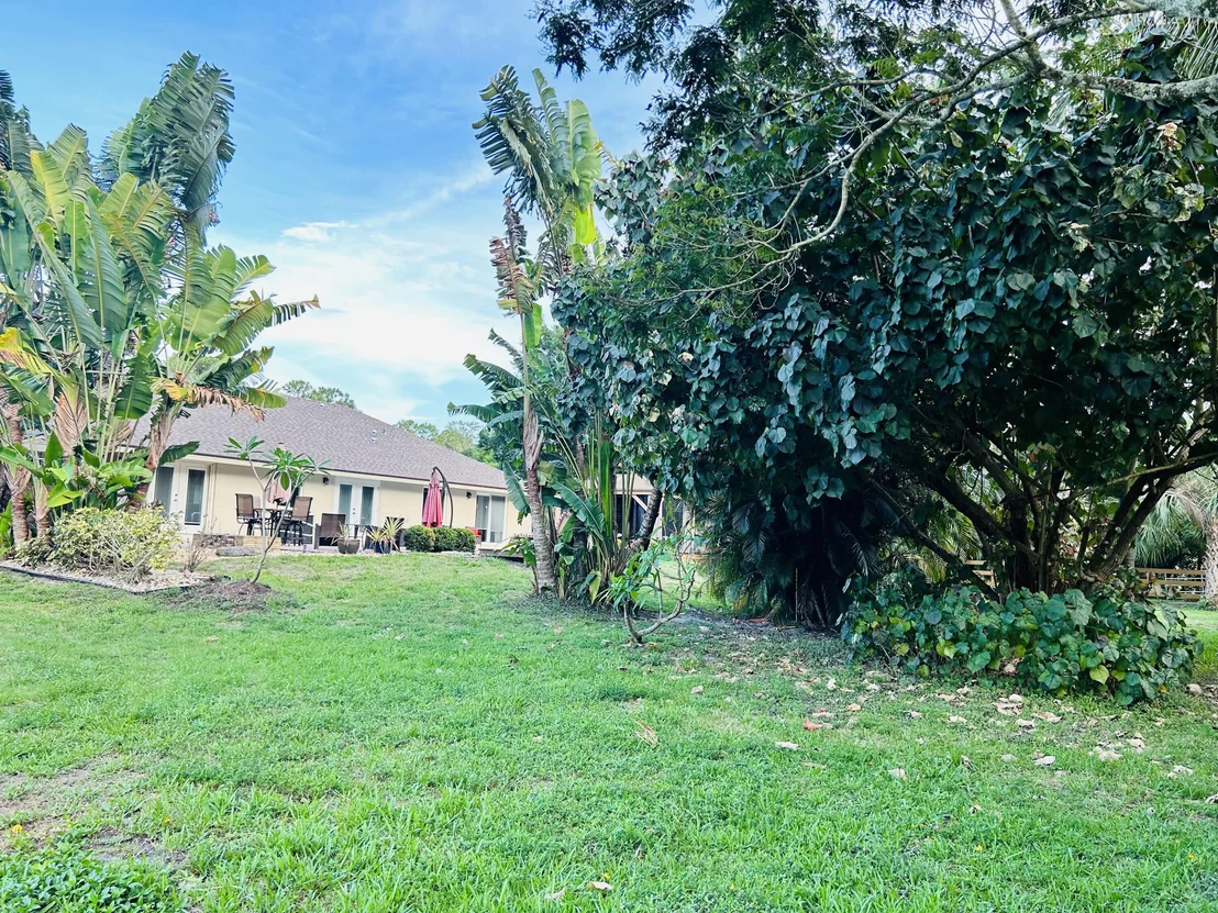 Photo of 16687 N 115th Avenue N