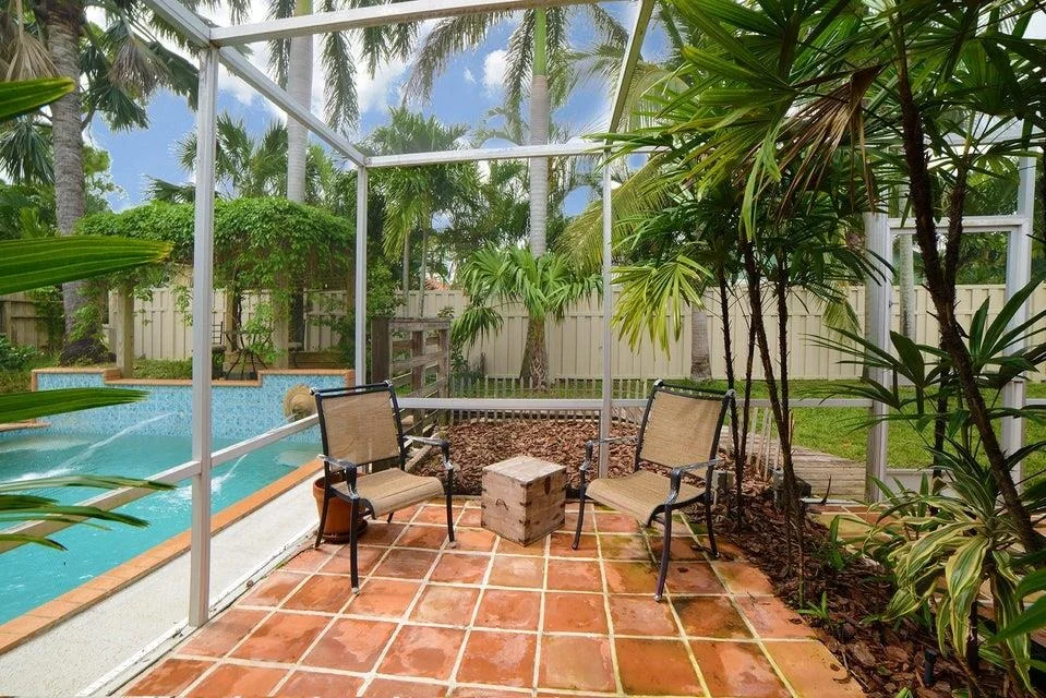 Photo of 4943 Acorn Drive