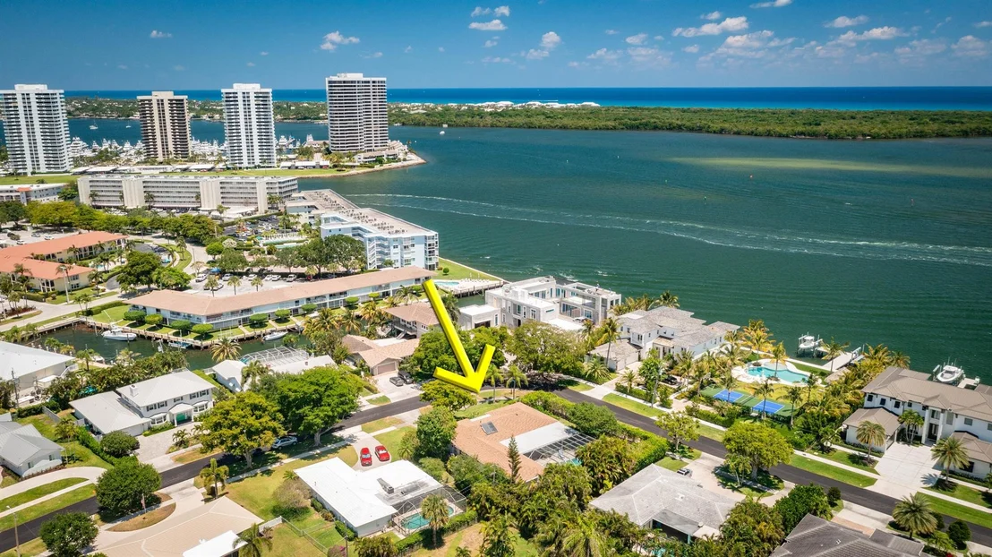 Photo of 100 Gulfstream Road