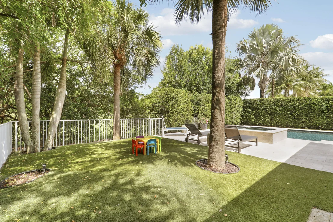 Photo of 314 CARAVELLE Drive