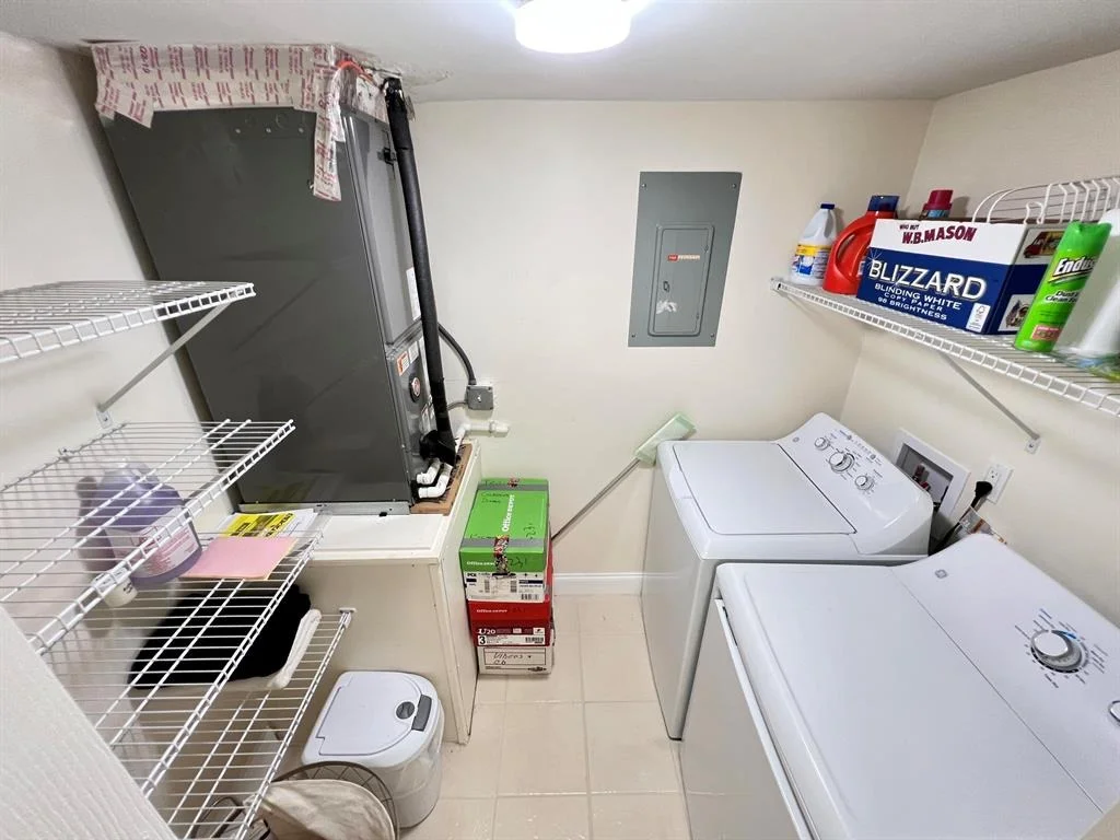 Photo of Unit C2 at 337 Knotty Pine Circle
