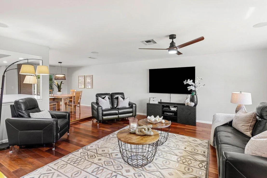 Photo of 641 West Drive