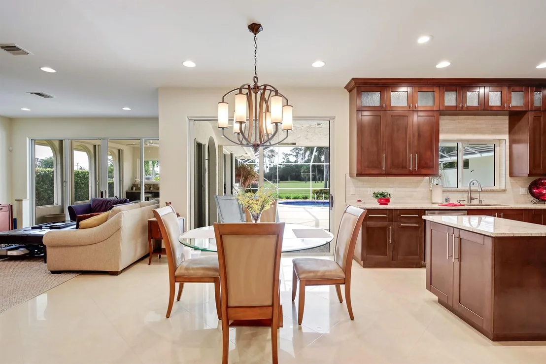 Photo of 391 Glenbrook Drive