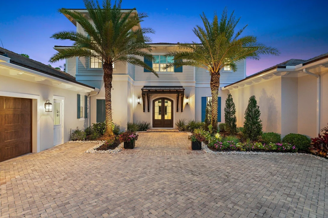Photo of 19163 SE Jupiter River Drive