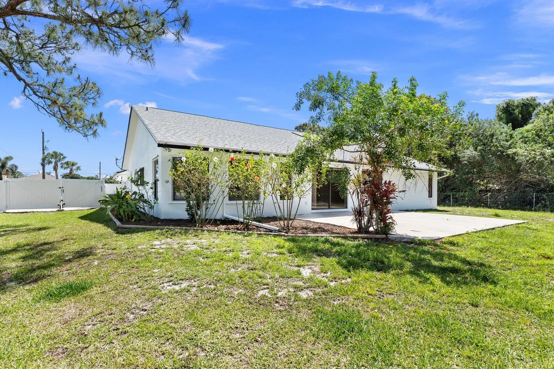 Photo of 5115 Silver Oak Drive