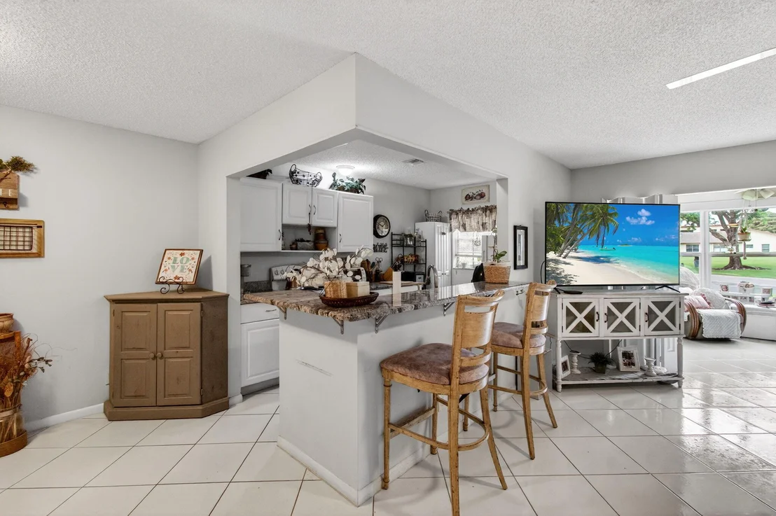 Photo of Unit B at 5050 Nesting Way