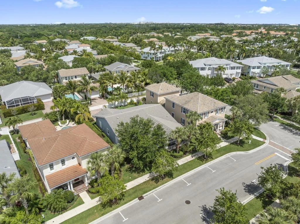 Photo of 1345 Bourne Drive