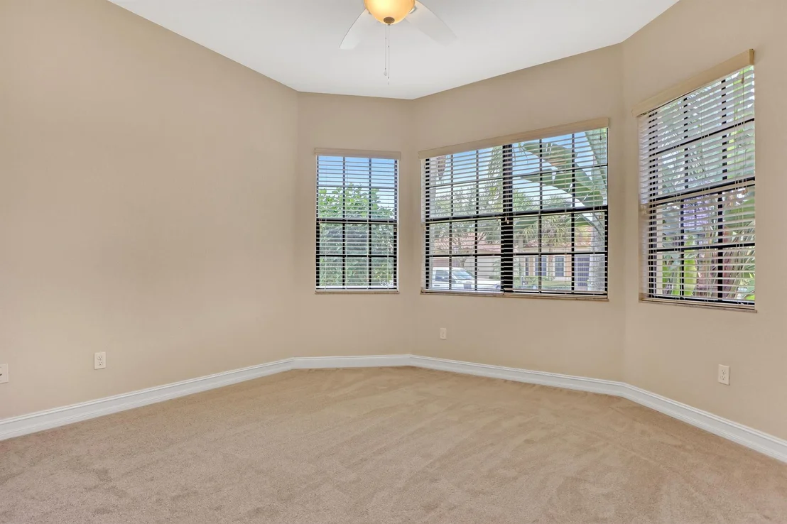 Photo of 5508 57th Way