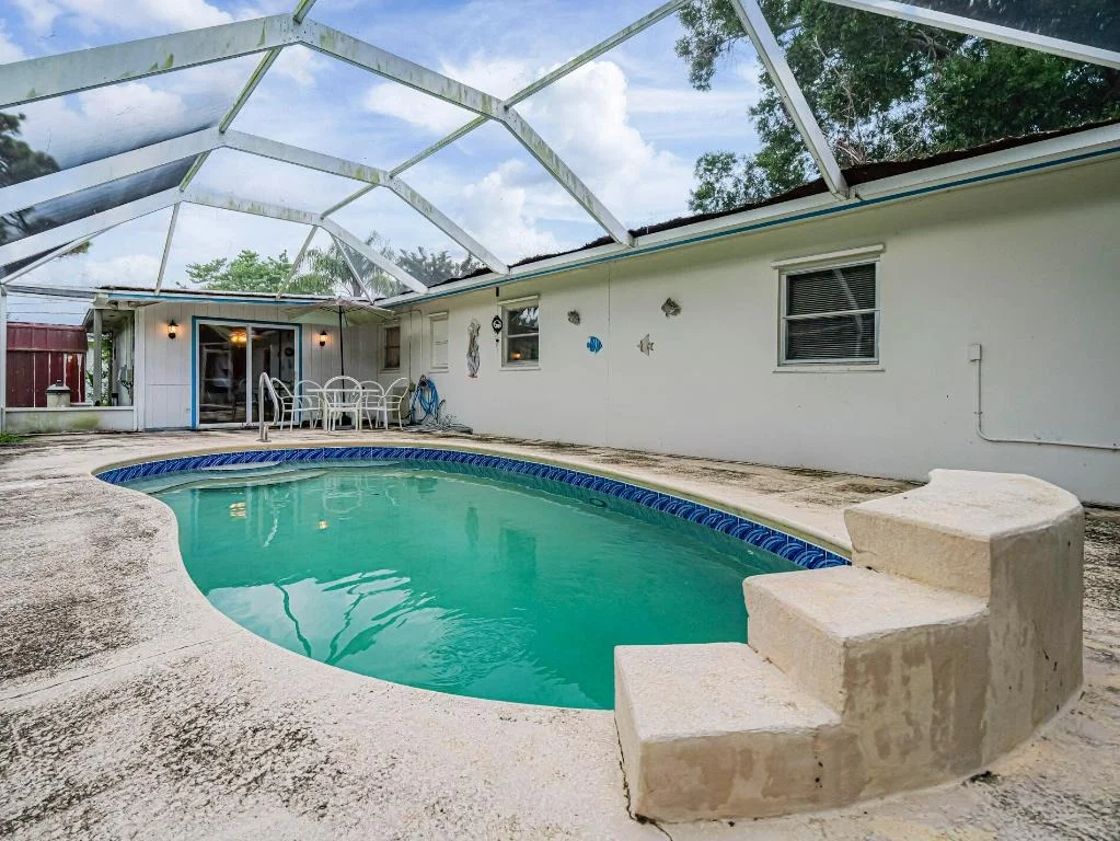 Photo of 2185 32nd Avenue