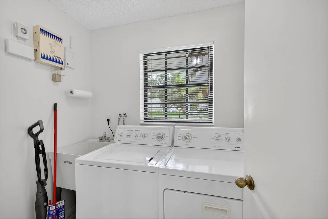Photo of 3140 Old Orchard Road