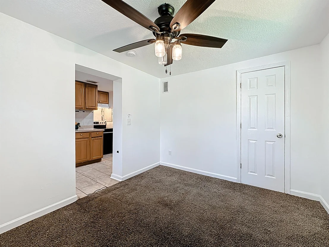 Photo of 2842 Lucoma Drive
