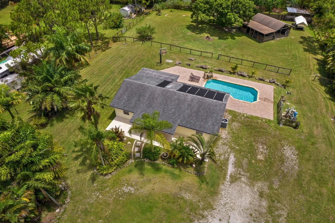 Photo of 10826 N 151st Lane