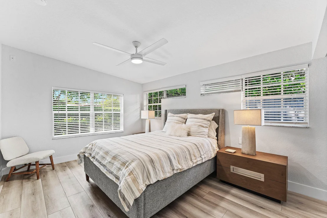 Photo of 233 Lake Terrace