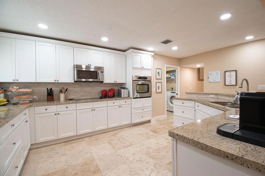 Photo of 3005 Hampton Circle