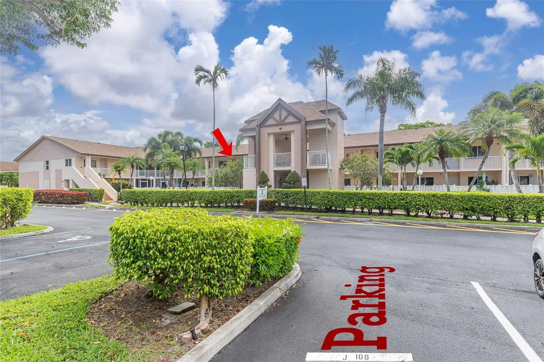 Photo of Unit 7447 at 7447 Devon Drive