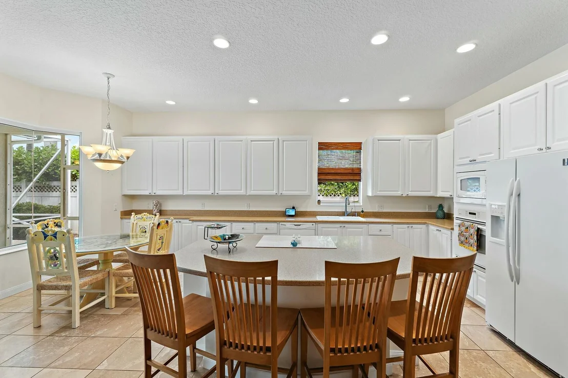 Photo of 2628 W Community Drive