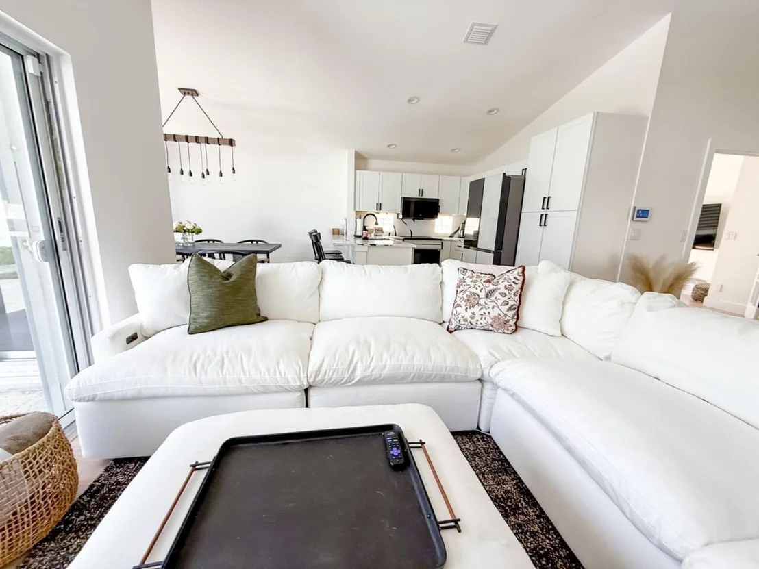 Photo of 7895 Manor Forest Boulevard