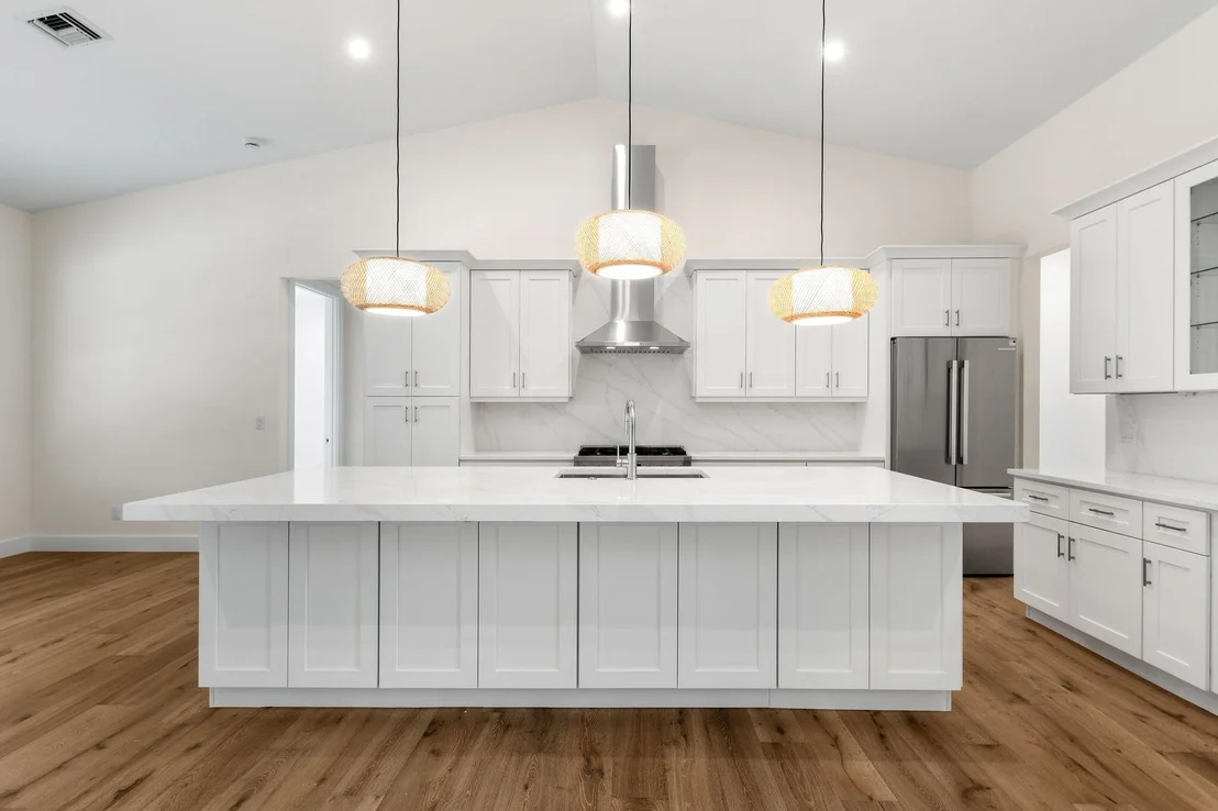 Photo of 3367 Cove Road