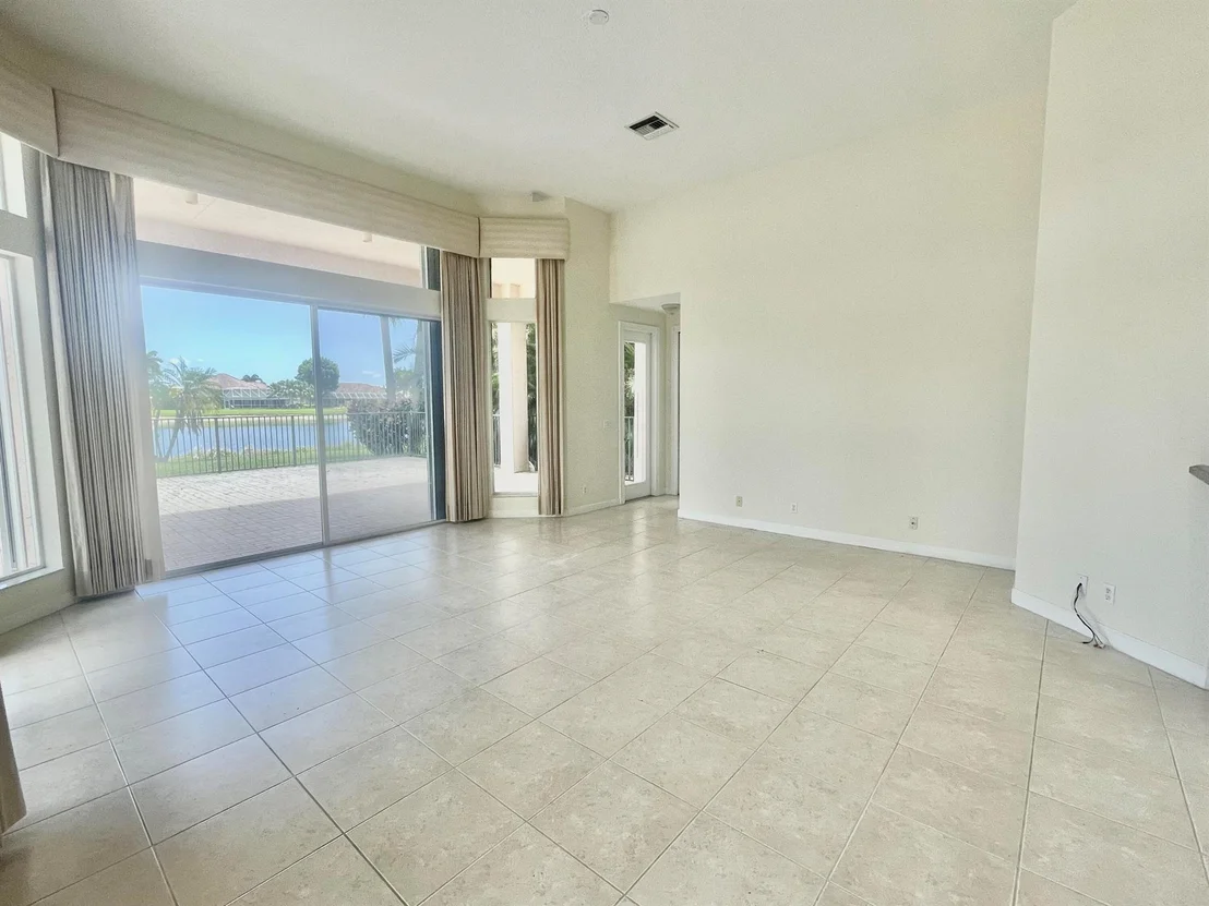 Photo of 8180 Muirhead Circle