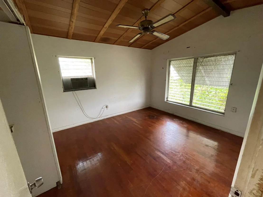 Photo of 705 E River Drive