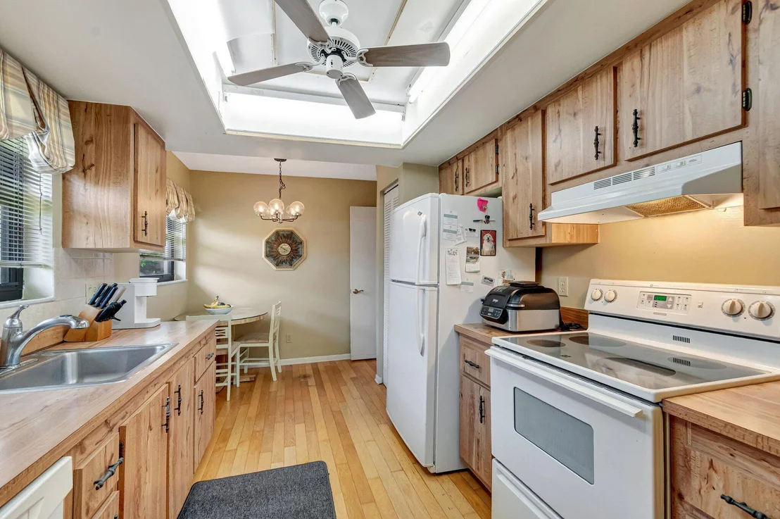 Photo of 6430 Olivewood Circle