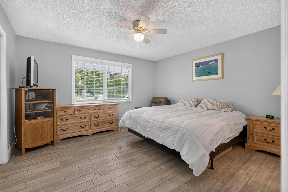 Photo of 17751 127th Drive N