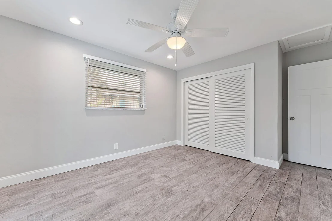 Photo of 538 Dover Road N