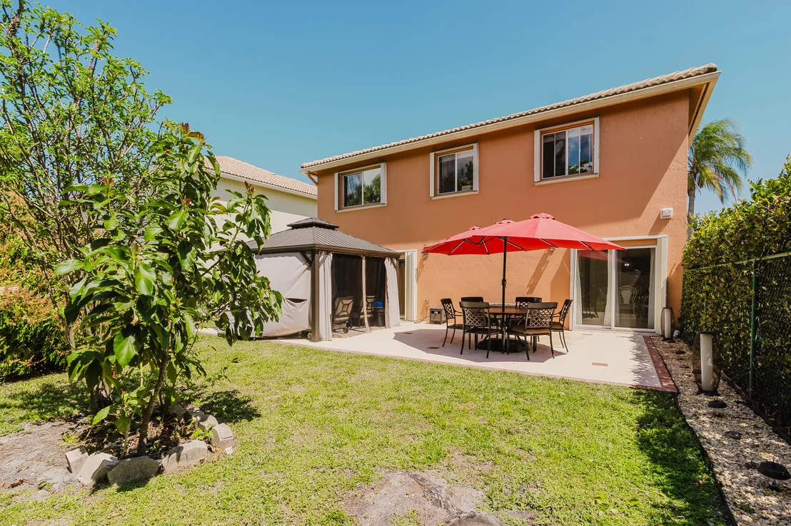 Photo of 1124 Rialto Drive