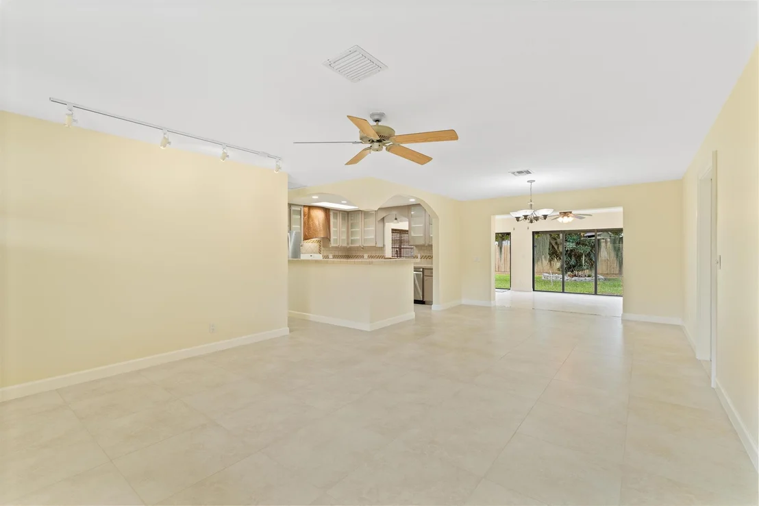 Photo of 6621 Mango Circle