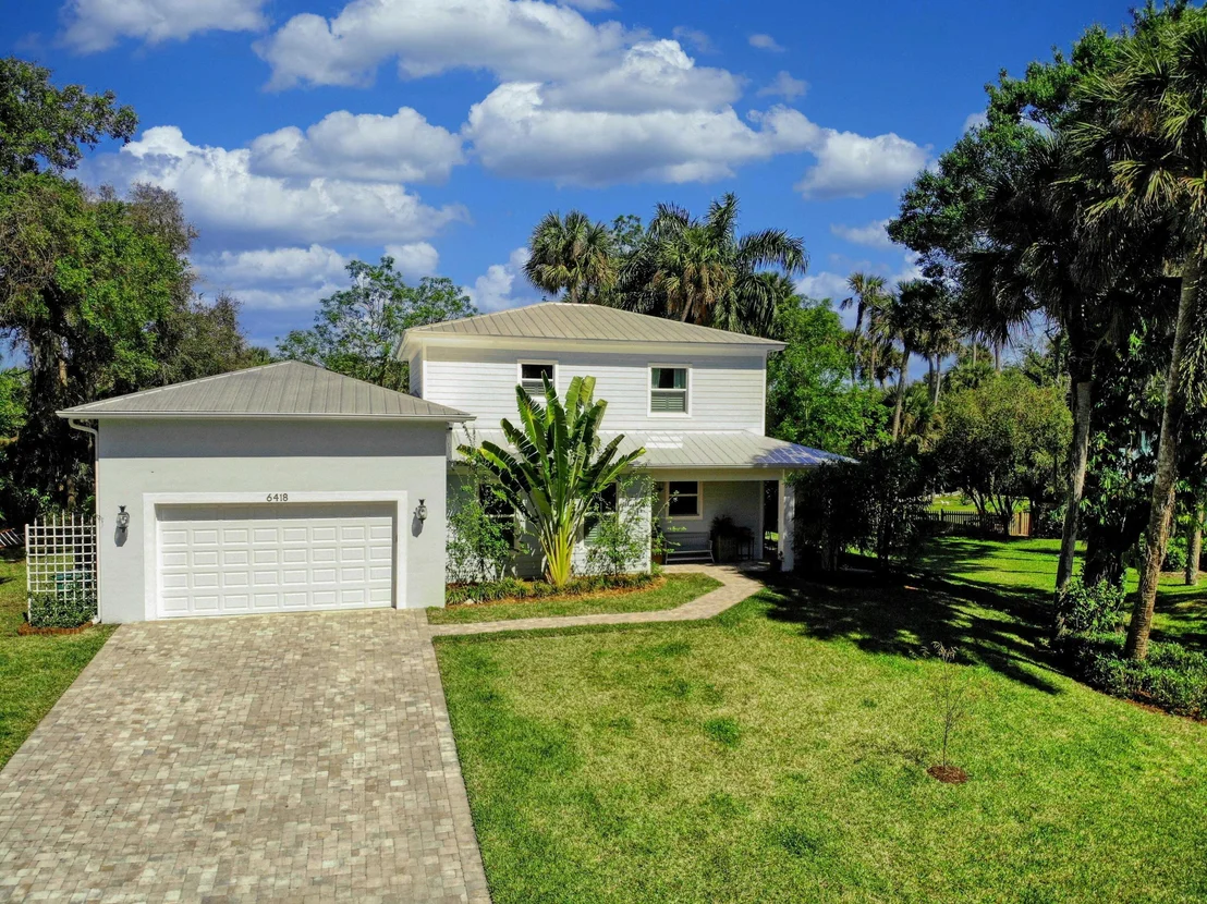 Photo of 6418 Riverland Drive