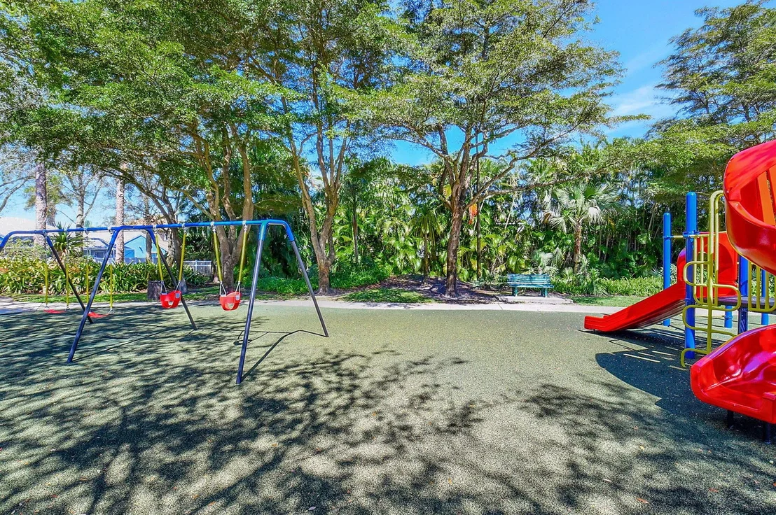 Photo of 8884 Spring Valley Drive
