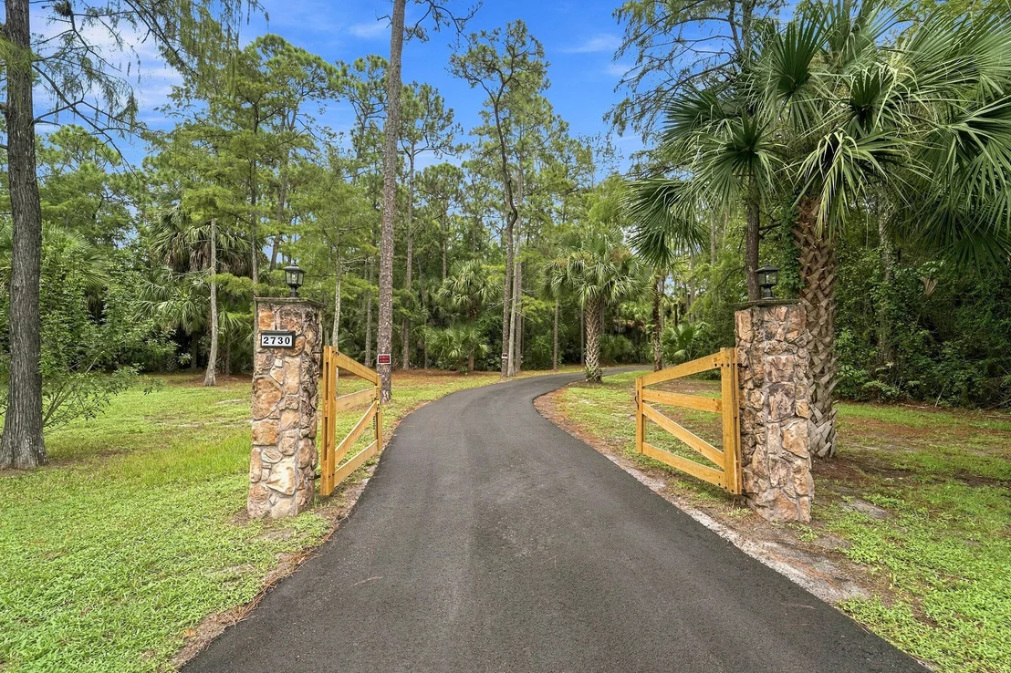 Photo of 2730 Doe Trail