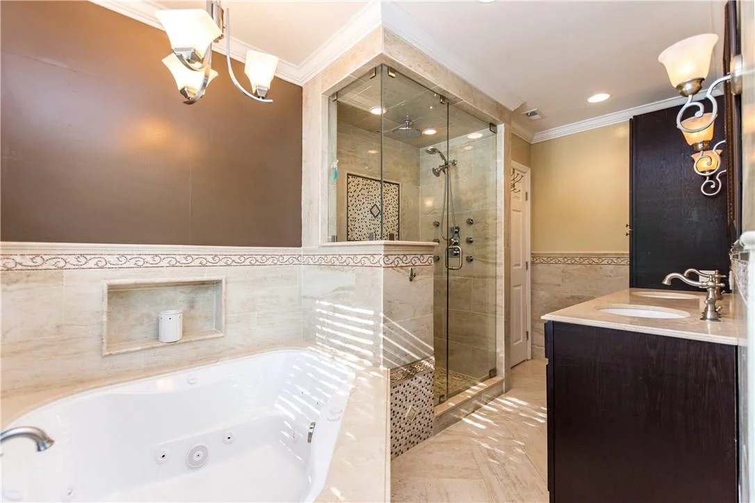 Photo of 3901 NE 25th Avenue