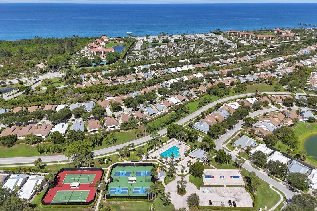 Photo of 147 Sand Pine Drive