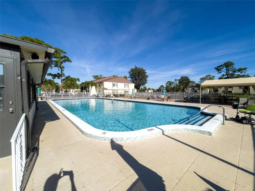 Photo of Unit C2 at 329 Knotty Pine Circle