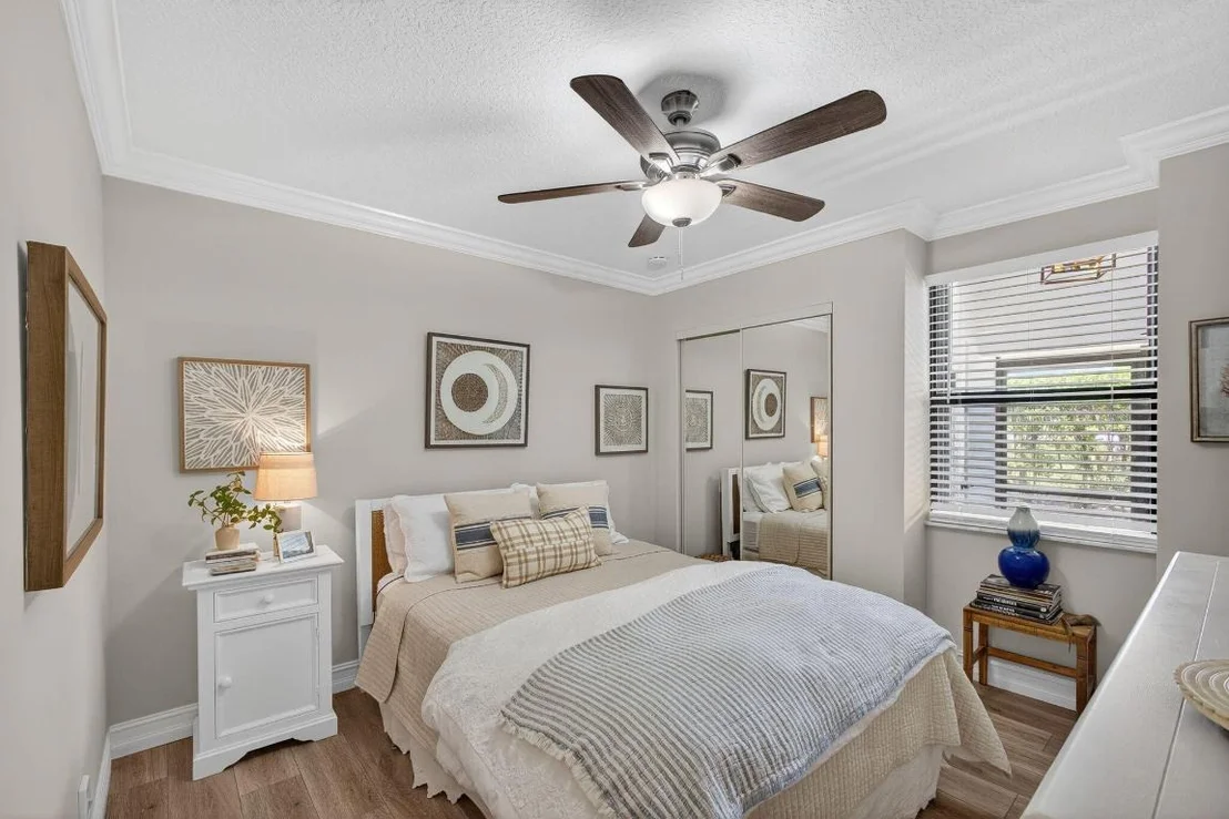 Photo of Unit B at 101 Half Moon Circle