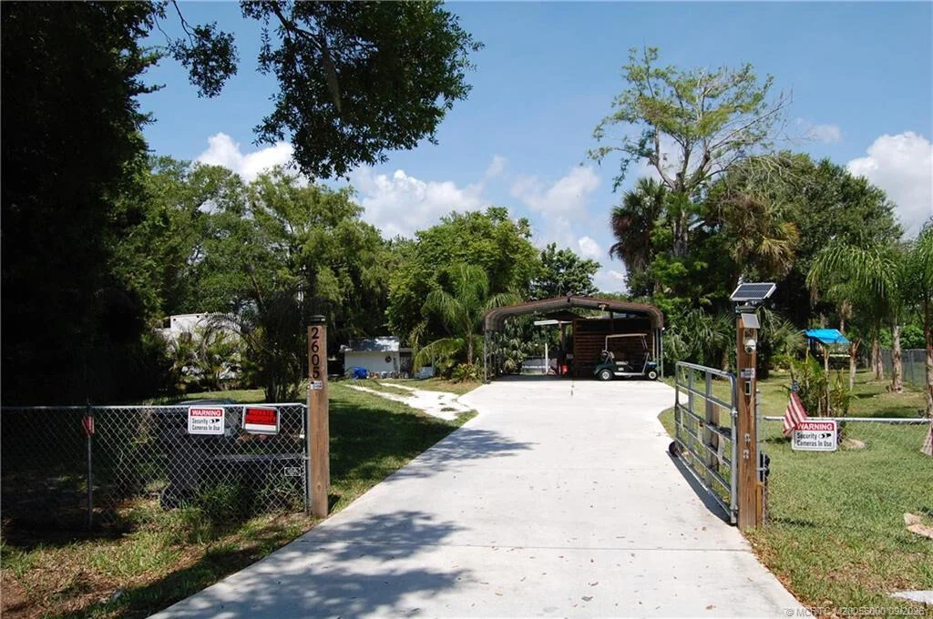 Photo of 2605 SE 44th Avenue