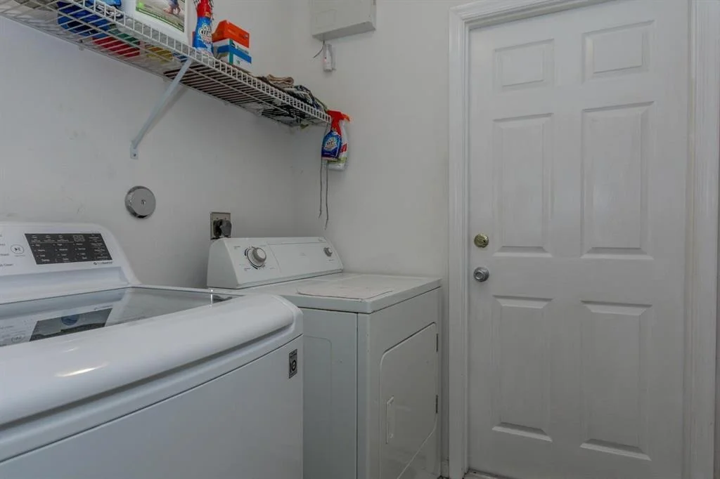 Photo of 17599 Alexander Run