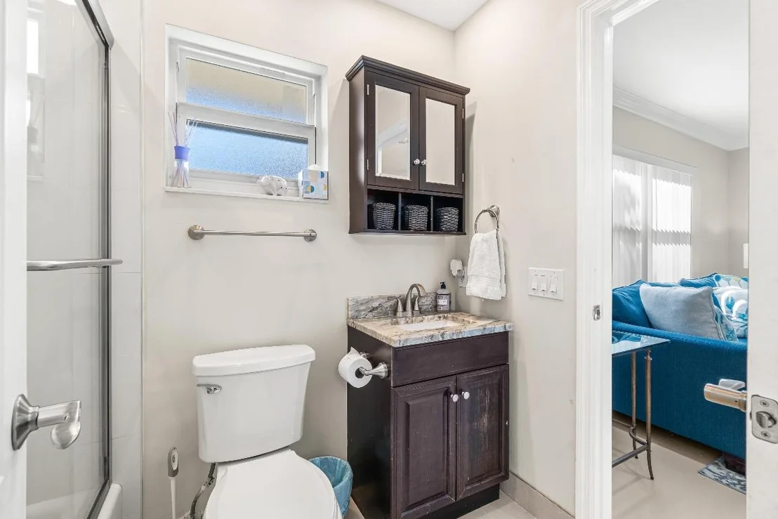 Photo of 2815 Cormorant Road