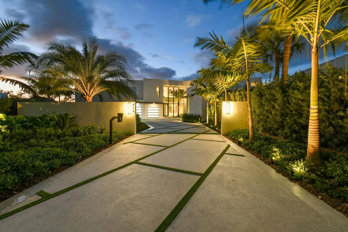 Photo of 127 Spinnaker Lane