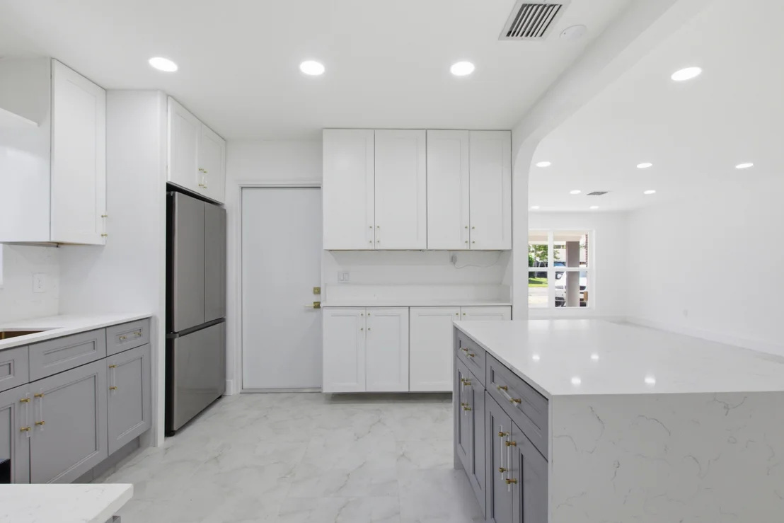 Photo of 401 SE 1st Avenue