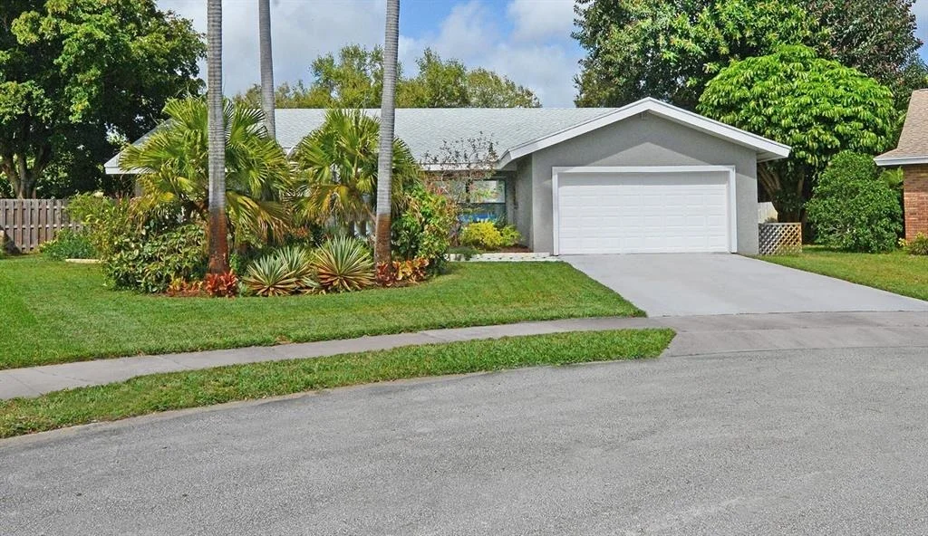 Photo of 17527 Birchwood Drive