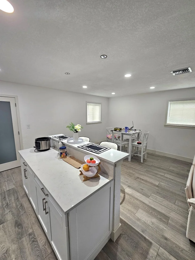 Photo of 7860 NE 16th Street