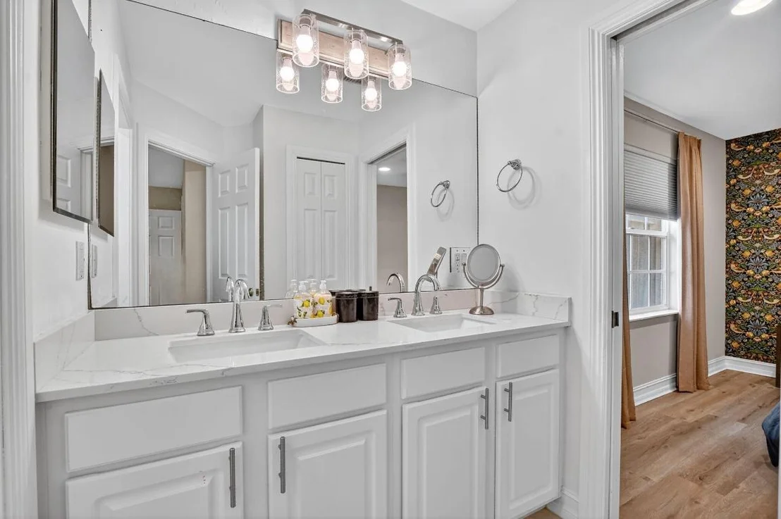 Photo of 21383 Falls Ridge Way