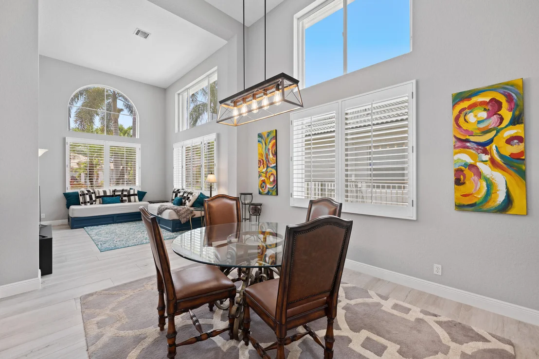 Photo of 4390 Mariners Cove Drive