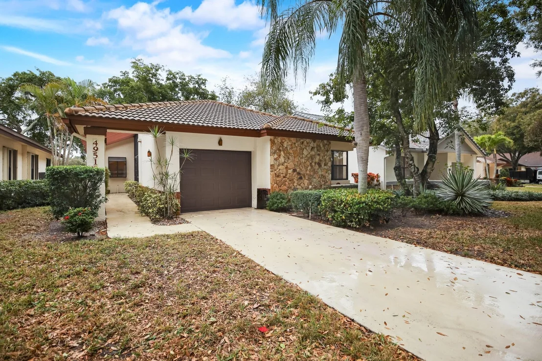 Photo of 4951 Boxwood Circle